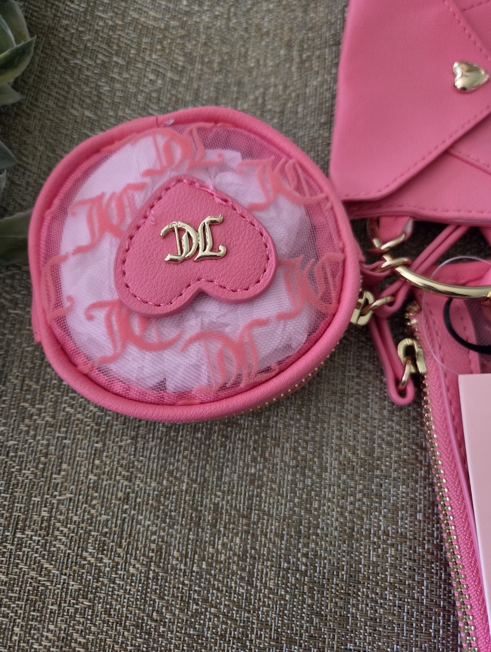 Juicy Couture Hot Pink Logo Card & Key Pouch Set - Picture 3 of 7